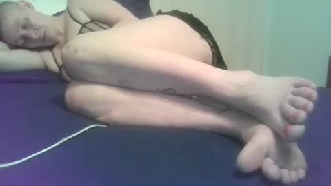 Kikithebaee online show from February 24, 5:54 am