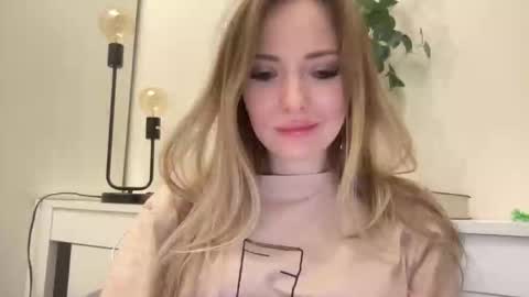 Snapshot of lusiluv chatting on October 17, 9:17 pm lusiluv online show from October 17, 9:17 pm