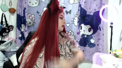 lussyevans_ online show from July 15, 4:51 am