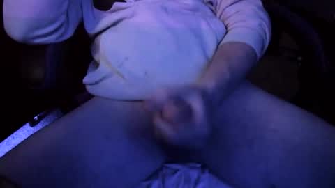 Snapshot of lust4keeee chatting on May 15, 5:36 am Lucifer666 online show from May 15, 5:36 am