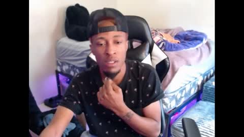 LUST online show from September 19, 6:41 pm