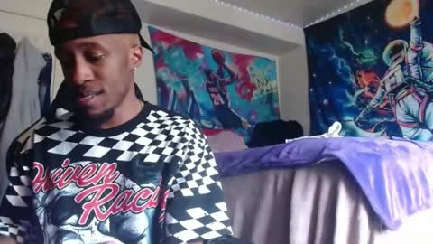 Snapshot of lust_j chatting on June 23, 5:44 pm LUST online show from June 23, 5:44 pm