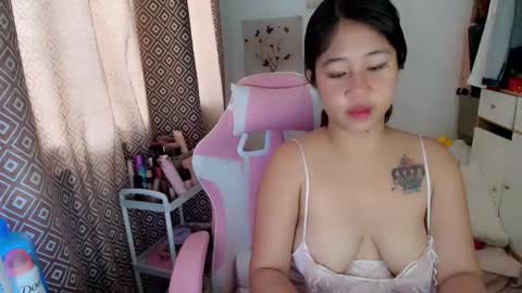 Snapshot of lust_me14 chatting on April 25, 4:59 am Sweety online show from April 25, 4:59 am