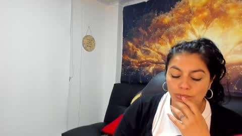 Angela 3 online show from December 2, 5:04 pm