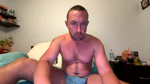 Snapshot of lustfull4you chatting on December 24, 5:49 am lustfull4you online show from December 24, 5:49 am