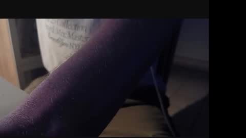 Snapshot of lustinstinct chatting on February 20, 2:41 am lust de 35 online show from February 20, 2:41 am