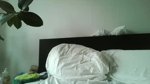 lustlnbalancevh online show from November 10, 9:19 am