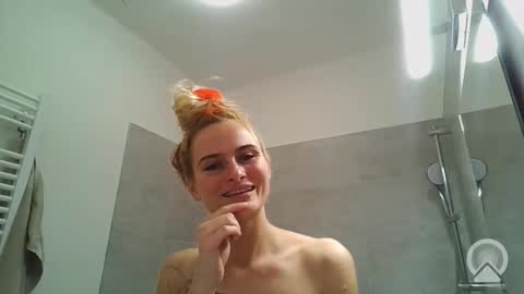 lustlnbalancevh online show from November 28, 9:39 pm