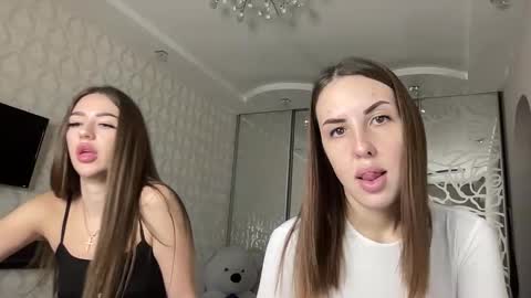 lustykitten1 online show from December 4, 10:46 am