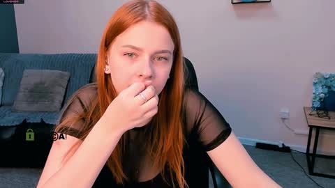 lusy_puff online show from December 9, 12:30 pm