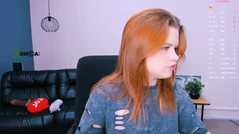 lusy_puff online show from December 30, 12:20 pm