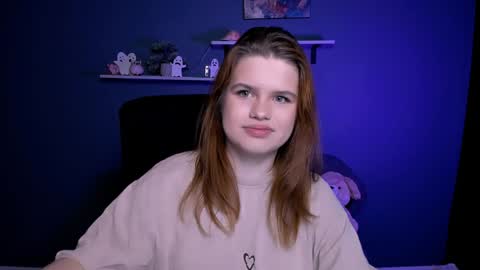 lusy_puff online show from December 31, 7:42 am