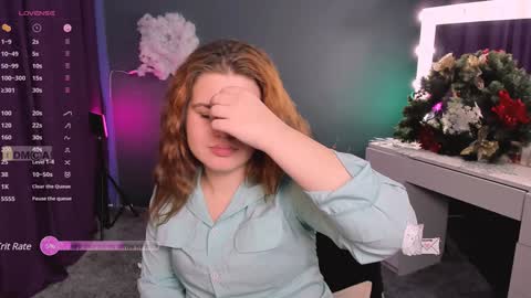 lusy_puff online show from January 3, 4:55 am