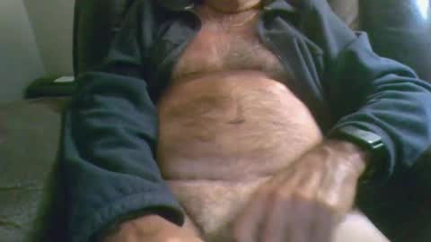 Snapshot of luv269er chatting on January 3, 6:22 am luv269er online show from January 3, 6:22 am