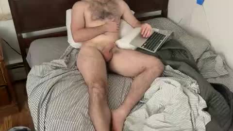 Snapshot of luv2bnaked23 chatting on March 3, 9:31 pm luv2bnaked23 online show from March 3, 9:31 pm