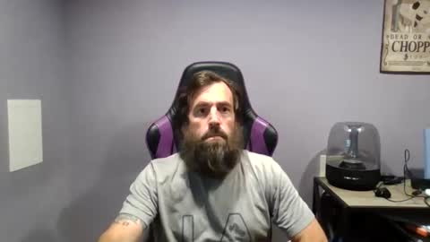 Snapshot of luv2likslit611455 chatting on September 9, 2:22 am Luv2likslit online show from September 9, 2:22 am