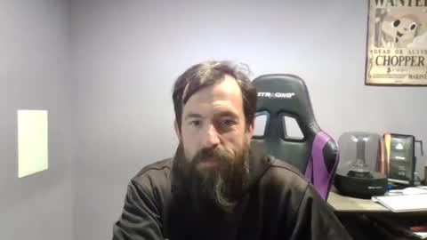 Snapshot of luv2likslit611455 chatting on November 8, 9:20 am Luv2likslit online show from November 8, 9:20 am