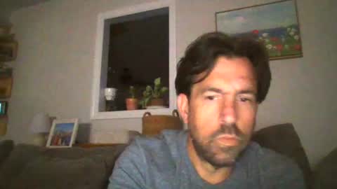 Luv2likslit online show from July 2, 9:15 am