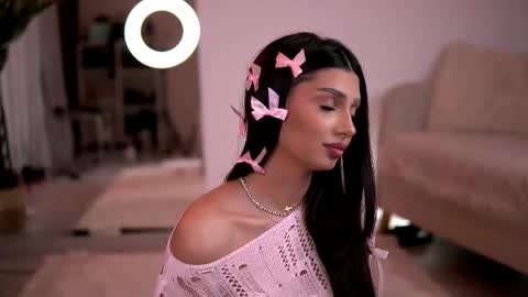 Caprice online show from April 9, 6:19 am