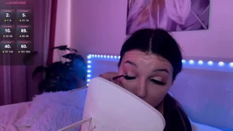 Veronica online show from July 2, 8:42 am