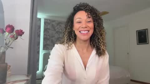 Reesa online show from August 1, 12:32 am