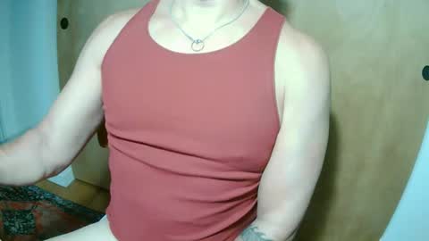 Snapshot of luvzjerkingoff chatting on December 30, 4:51 pm luvzjerkingoff online show from December 30, 4:51 pm