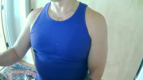 Snapshot of luvzjerkingoff chatting on February 17, 8:58 pm luvzjerkingoff online show from February 17, 8:58 pm