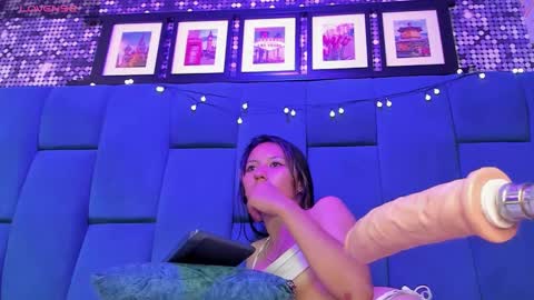 Snapshot of lux_bitchx chatting on September 28, 3:50 pm lux_bitchx online show from September 28, 3:50 pm