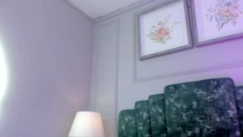 lux_bitchx online show from April 15, 5:47 am