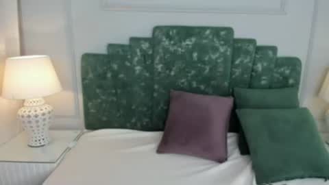 lux_bitchx online show from June 25, 2:22 am