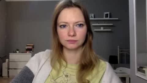 Millie online show from November 26, 10:00 pm