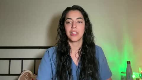 luxcher22 online show from February 13, 4:41 am