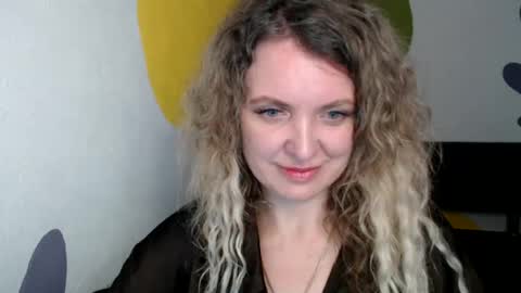 Snapshot of luxdonna chatting on July 7, 12:42 pm Donna online show from July 7, 12:42 pm