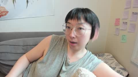 LuxGray online show from January 10, 4:42 pm