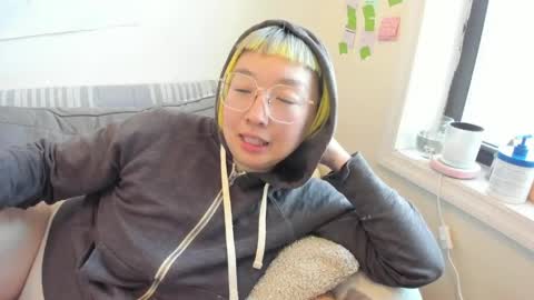 LuxGray online show from March 28, 8:30 pm