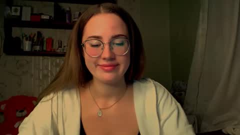 Katie online show from December 21, 6:37 pm