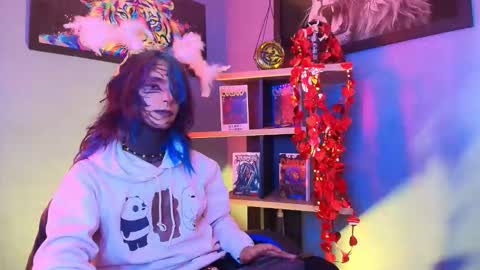 Luxiel 3 online show from February 14, 11:23 pm