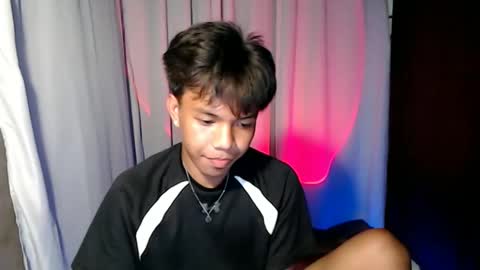 luxirfy online show from April 27, 5:44 pm