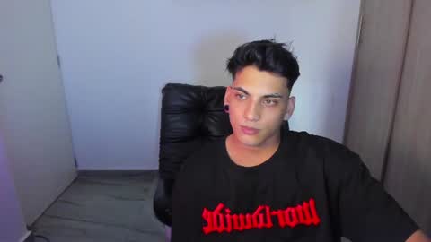 Snapshot of luxrx chatting on July 2, 7:42 pm luxrx online show from July 2, 7:42 pm
