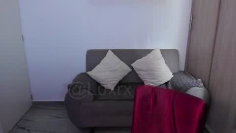 Snapshot of luxrx chatting on July 18, 6:23 pm luxrx online show from July 18, 6:23 pm
