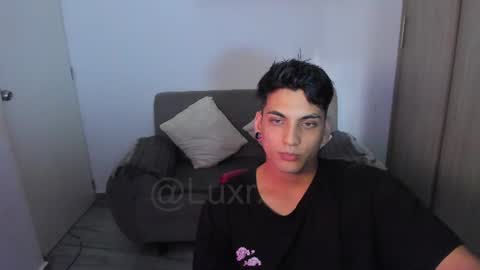 Snapshot of luxrx chatting on July 28, 7:04 pm luxrx online show from July 28, 7:04 pm