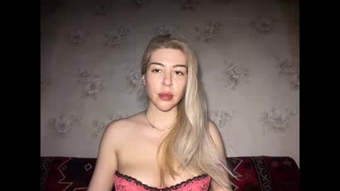 LuxSonyaStar online show from May 16, 7:34 pm