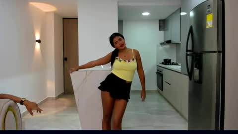 Snapshot of luxury_pleasure_ii chatting on May 5, 4:20 am luxury_pleasure_ii online show from May 5, 4:20 am