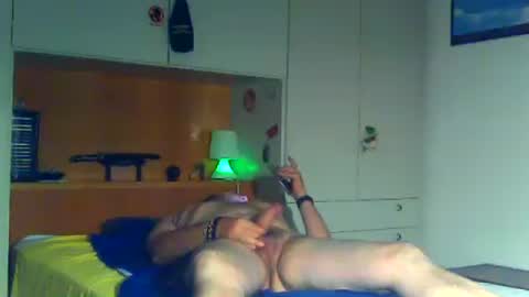 luxx72boy online show from July 15, 3:23 am