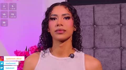 Snapshot of lyadumont chatting on February 2, 1:04 am LYA online show from February 2, 1:04 am