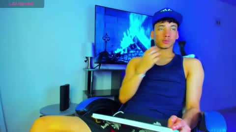 Lyam online show from March 24, 4:28 am