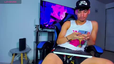 Lyam online show from April 8, 5:29 am