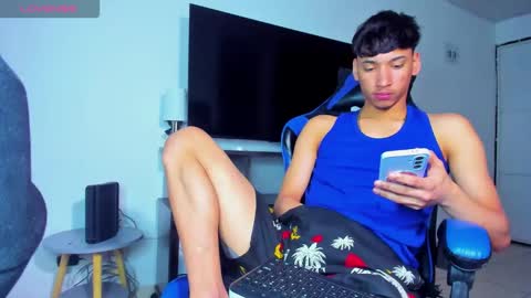 Lyam online show from April 10, 5:12 am