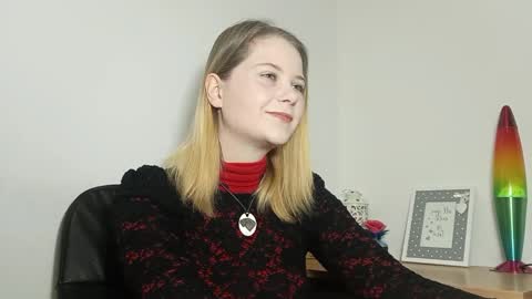 Snapshot of lydiasunny chatting on September 11, 2:39 pm Lydia online show from September 11, 2:39 pm