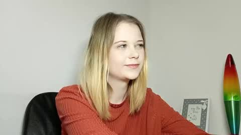 Snapshot of lydiasunny chatting on September 29, 6:13 pm Lydia online show from September 29, 6:13 pm